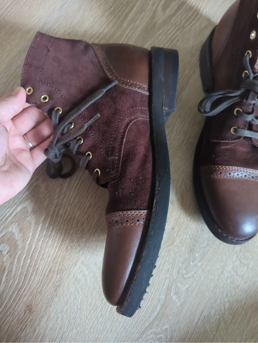 N/A thursday boot